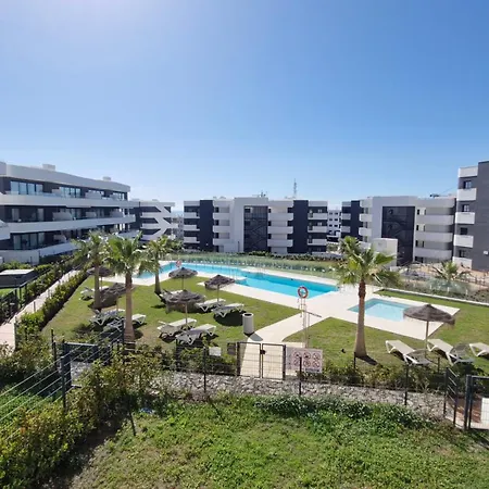 Apartment Mara's Higueron West - Suncoast Comfort *