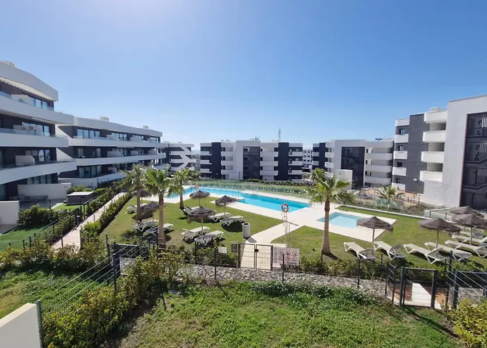 Apartment Mara's Higueron West - Suncoast Comfort *