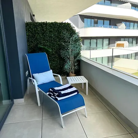 Mara's Higueron West - Suncoast Comfort Appartement *