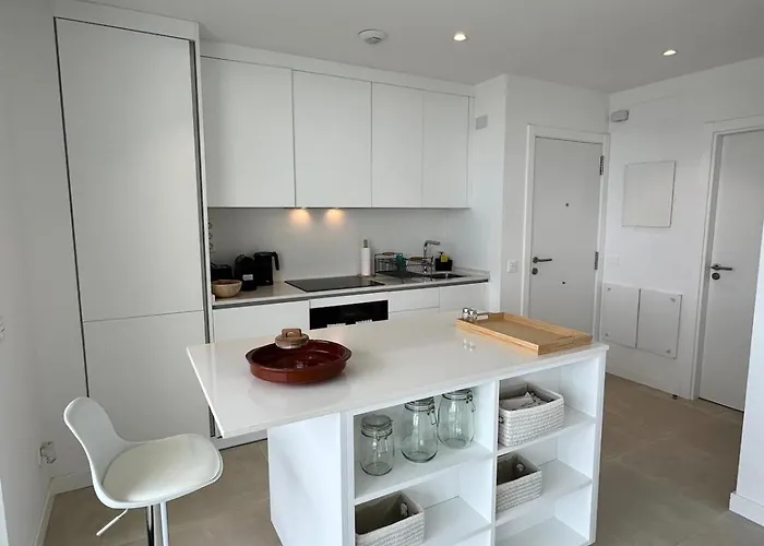 Apartment Mara's Higueron West - Suncoast Comfort