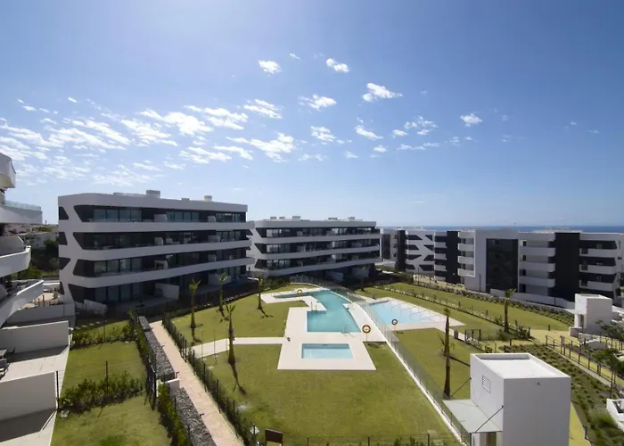 Mara's Higueron West - Suncoast Comfort