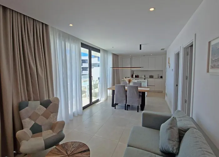 Mara's Higueron West - Suncoast Comfort Lejlighed *